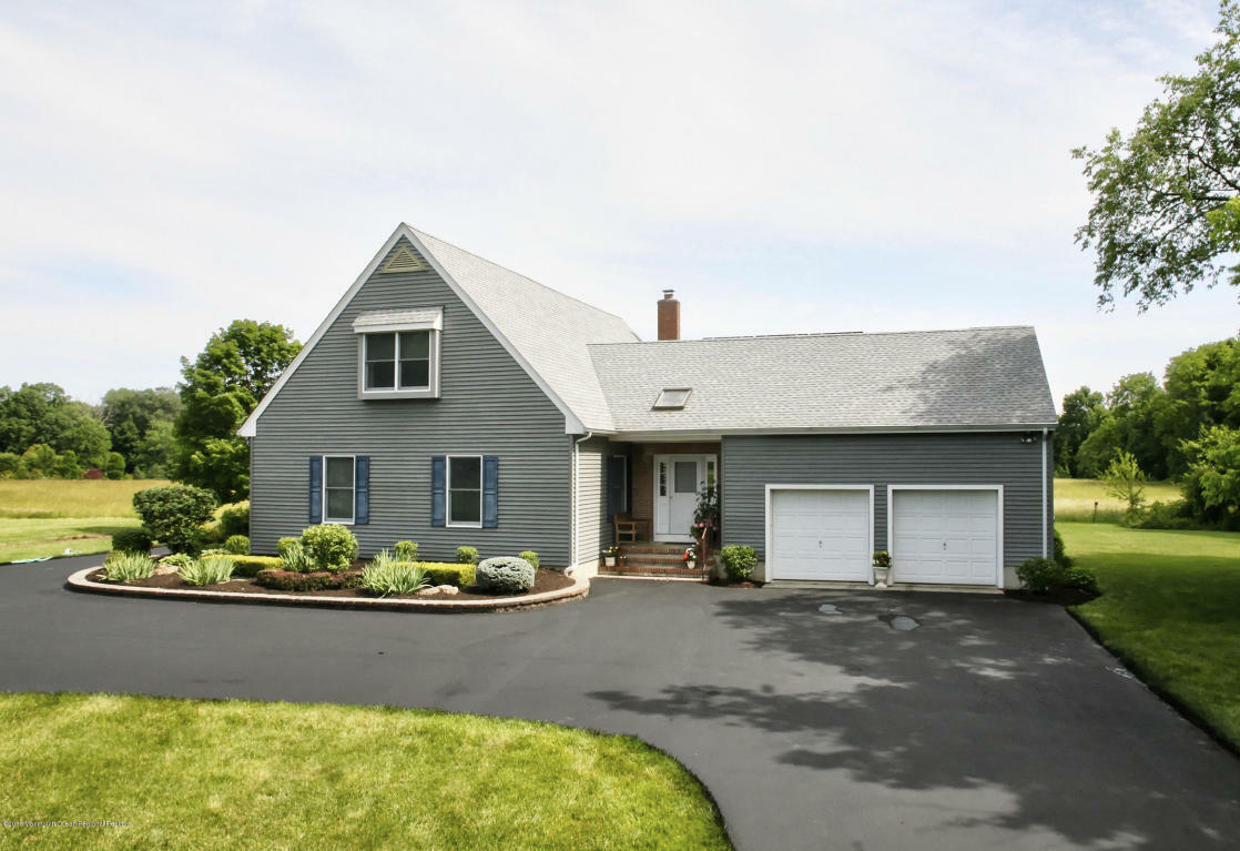 Property Photo:  35 Hutchinson Road  NJ 08501 