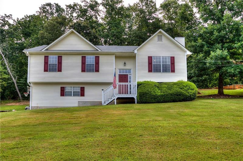 Property Photo:  39 Etowah Ridge Drive SW   30120 