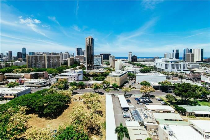 1448 Young Street 1807  Honolulu HI 96814 photo