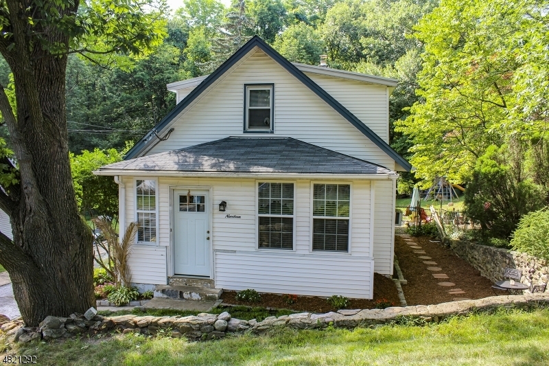 Property Photo:  19 George St  NJ 07801 