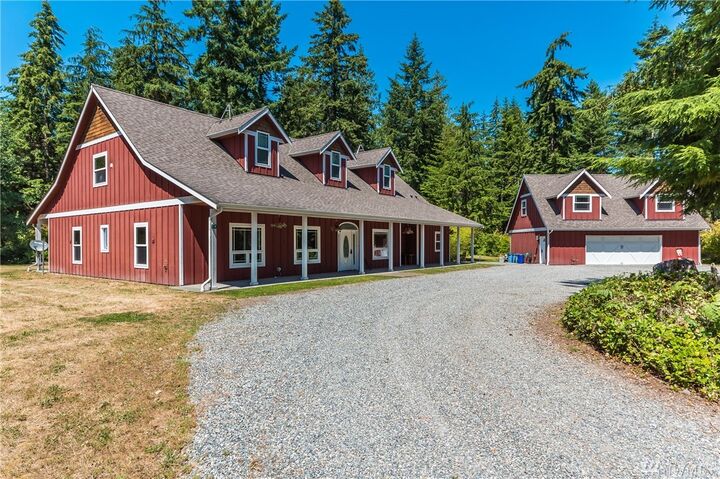 Property Photo:  694 Plum Creek Lane  WA 98239 