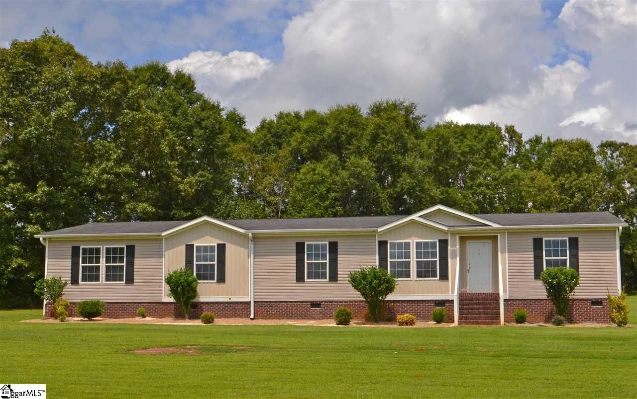 Property Photo:  9 Red Fox Boulevard  SC 29697-9799 