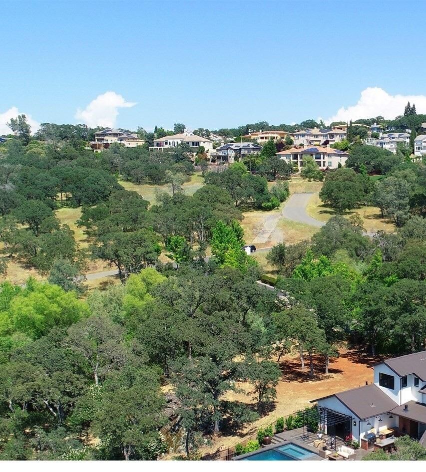 Property Photo: 2524 Via Fiori CA 95762