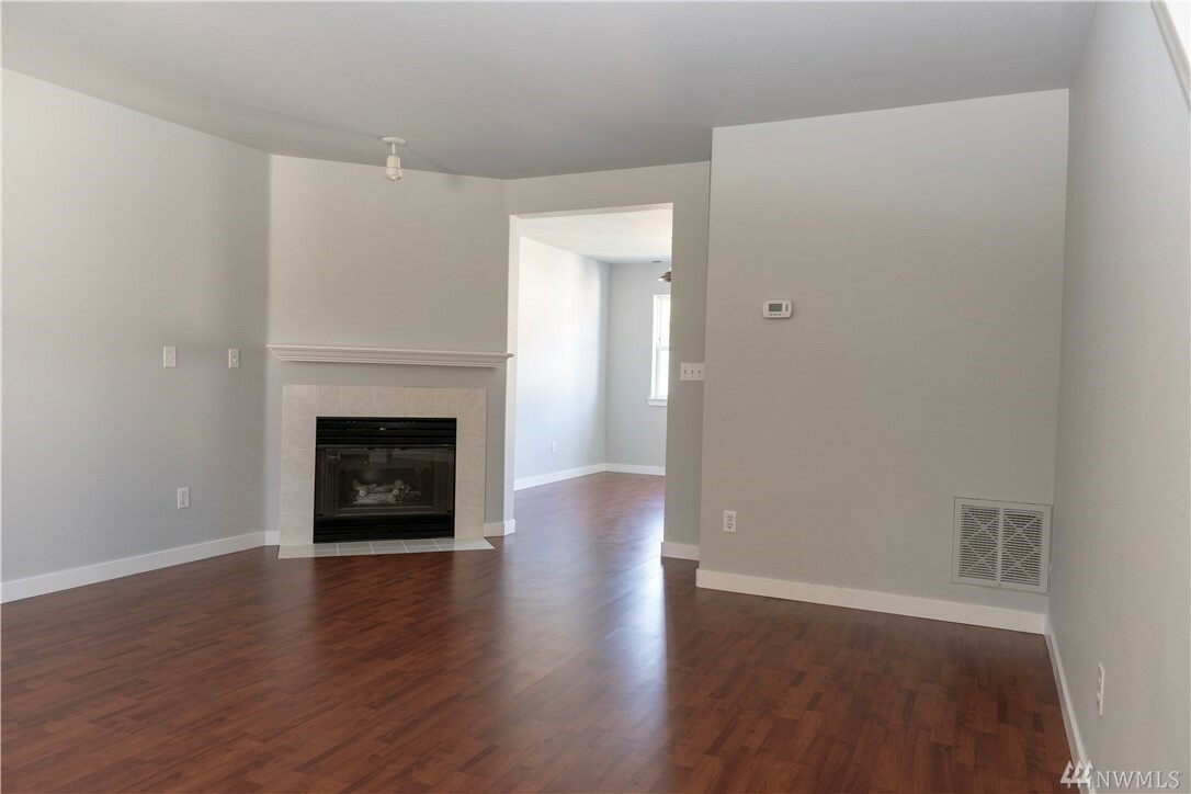 Property Photo: 6316 111th Ave E WA 98372