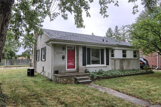 30180 Orangelawn Street  Livonia MI 48150 photo