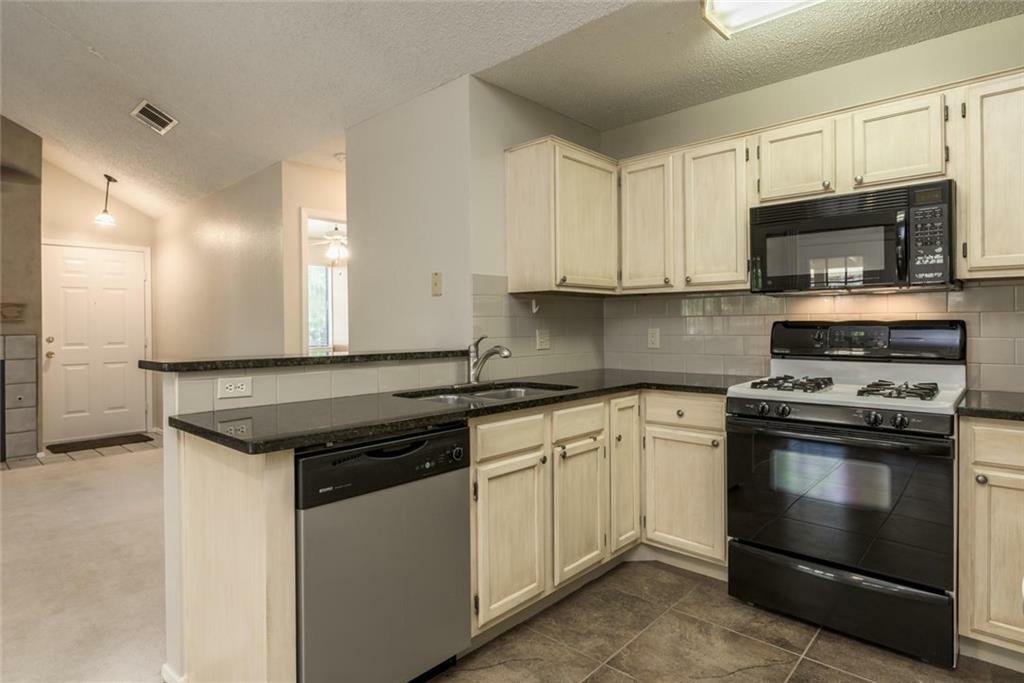 Property Photo:  11901 Swearingen Drive 92  TX 78758 