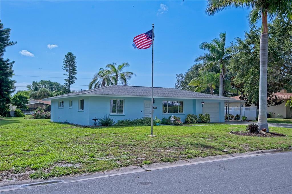 Property Photo: 803 61st Street NW FL 34209