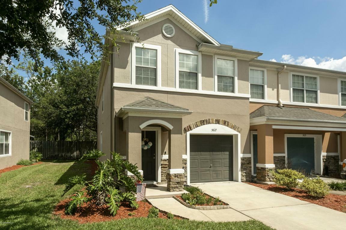 Property Photo:  5827 Parkstone Crossing Drive  FL 32258 