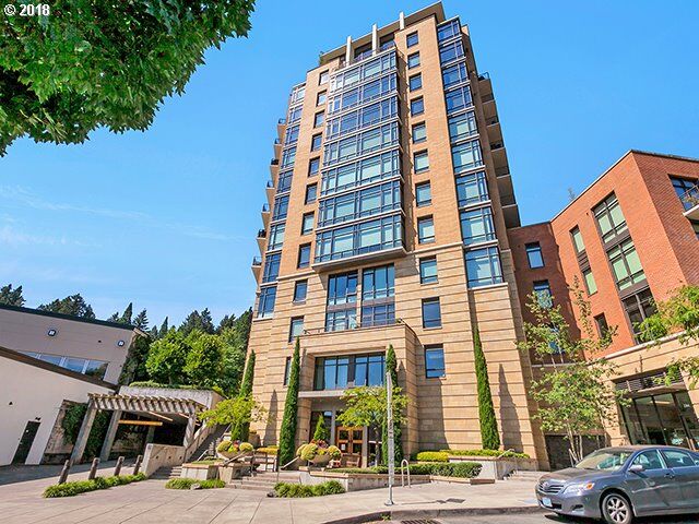 Property Photo:  2351 NW Westover Rd 515  OR 97210 