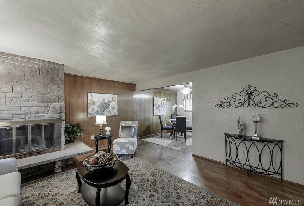 Property Photo: 1740 S Durango St WA 98405