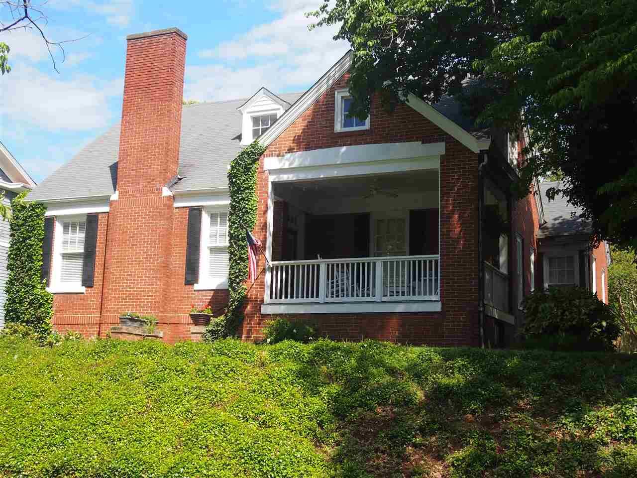 Property Photo:  722 Maple Street  SC 29302 