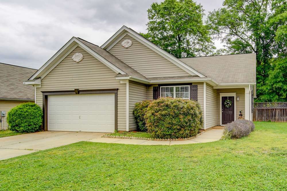 Property Photo:  333 Stonewood Crossing Drive  SC 29316-4832 