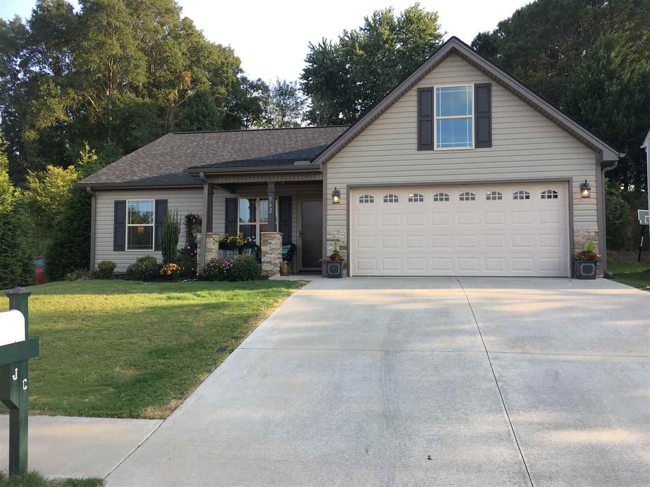 Property Photo: 562 Chastine Drive SC 29301