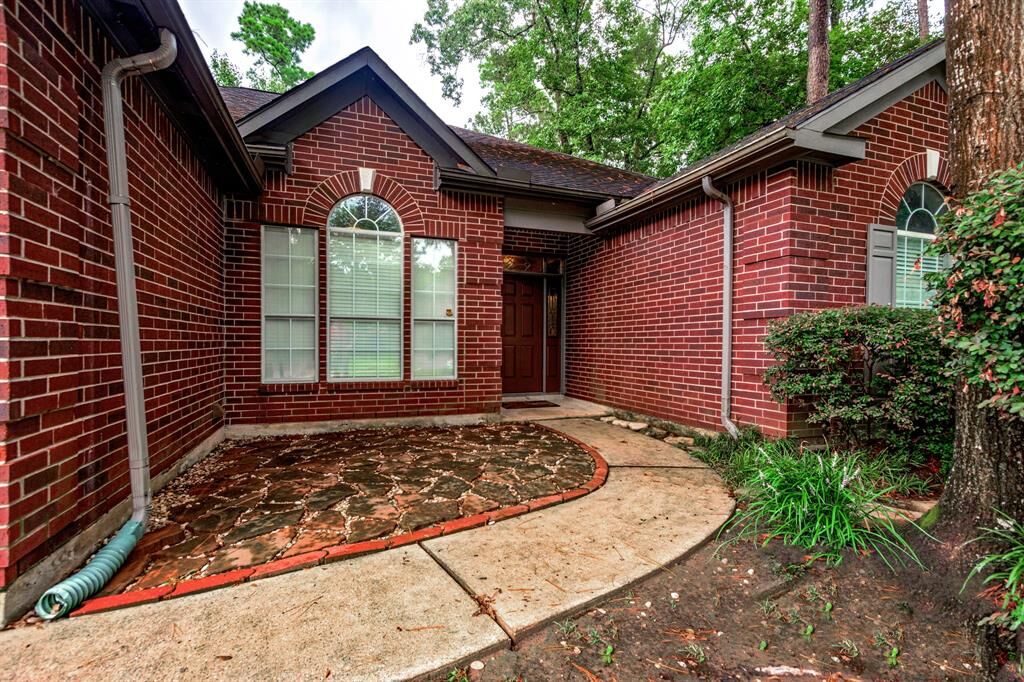 Property Photo:  3219 Kings Mountain Drive  TX 77345 