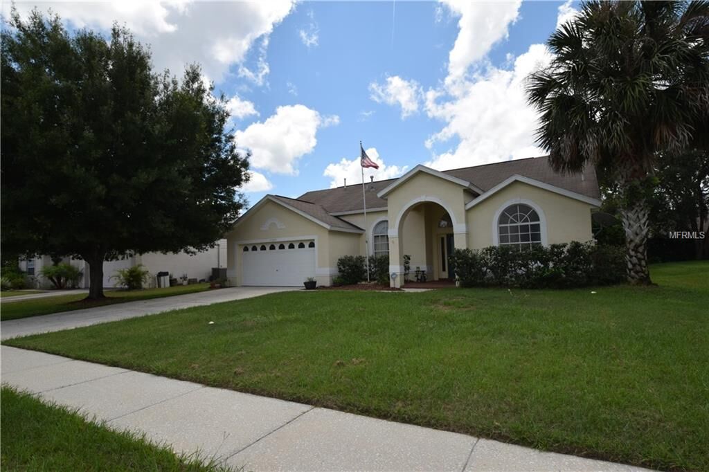 Property Photo:  15207 Greater Groves Boulevard  FL 34714 