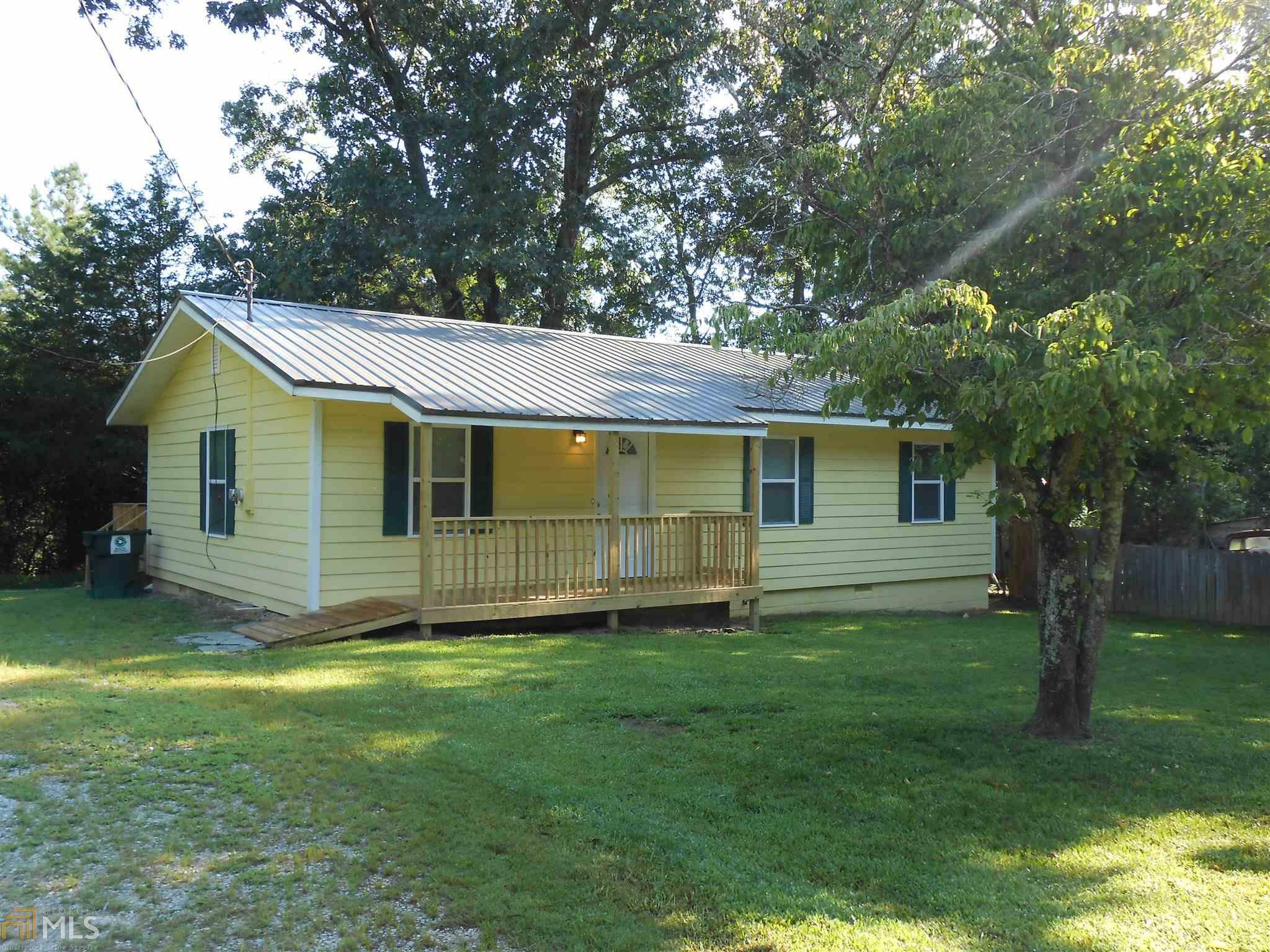 Property Photo: 2106 Hi Roc Circle GA 30012