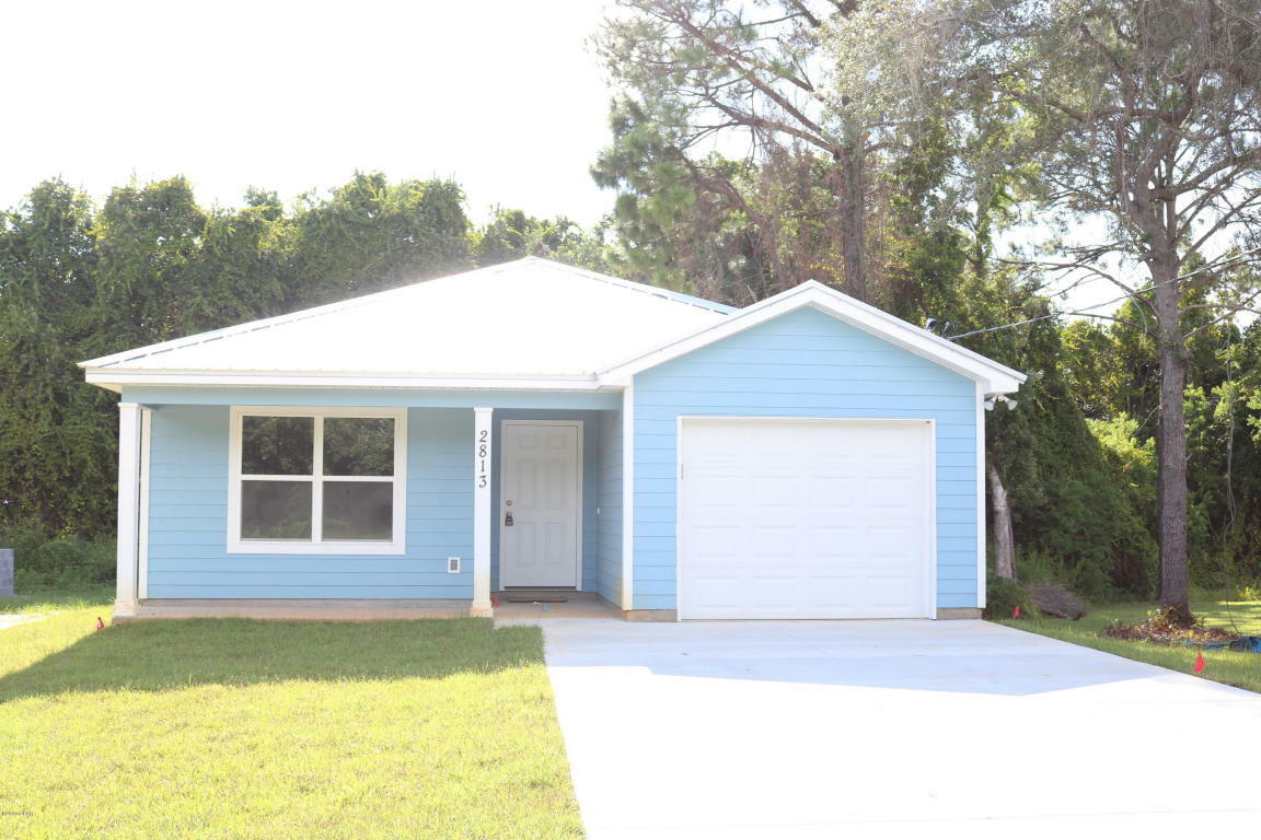 Property Photo:  2813 Lagoon Knoll  FL 32408 