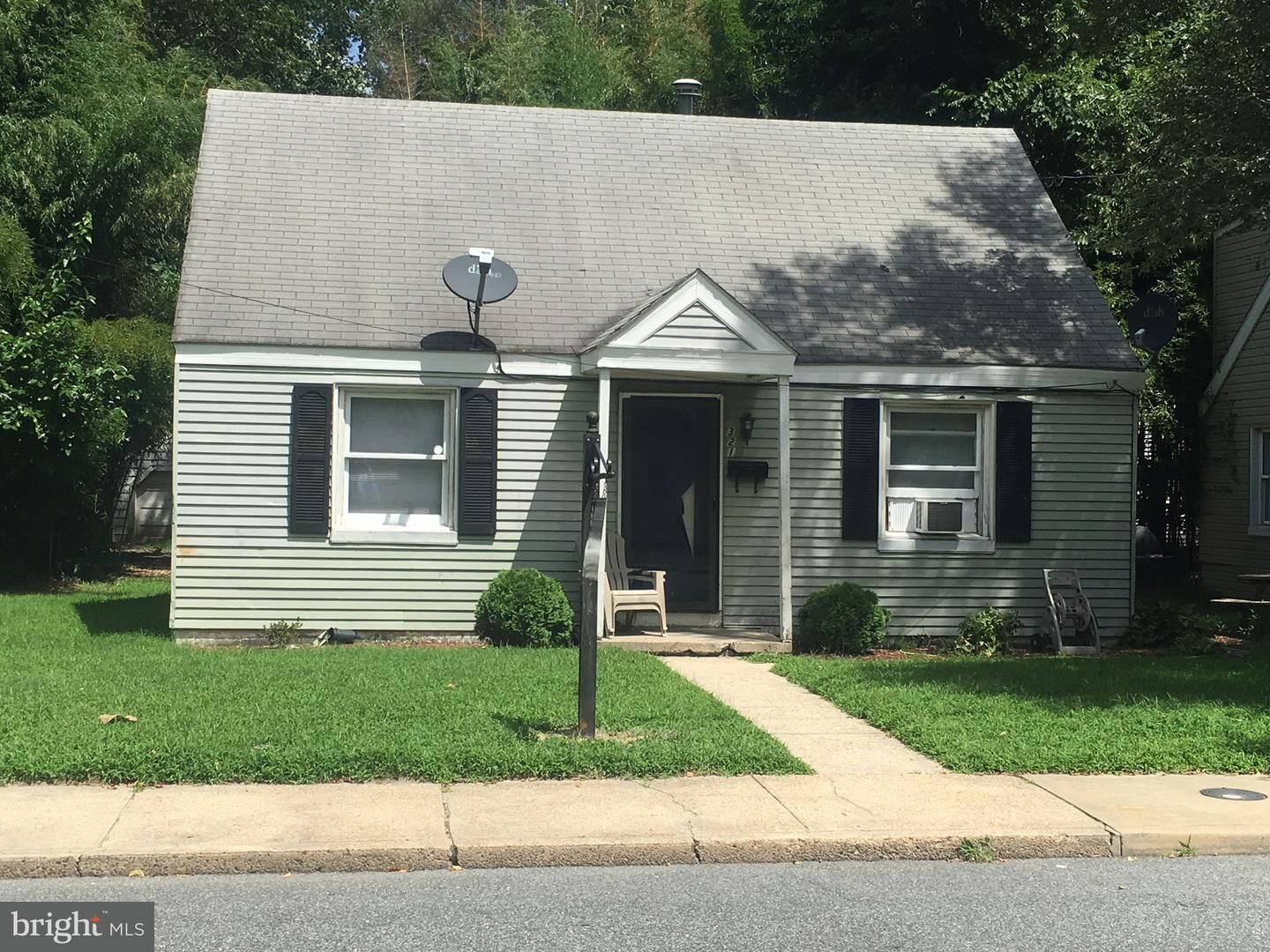 Property Photo: 321 Carrolton Avenue MD 21801