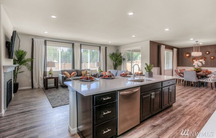 Property Photo:  10306 Driftwood Ave 16  WA 98332 