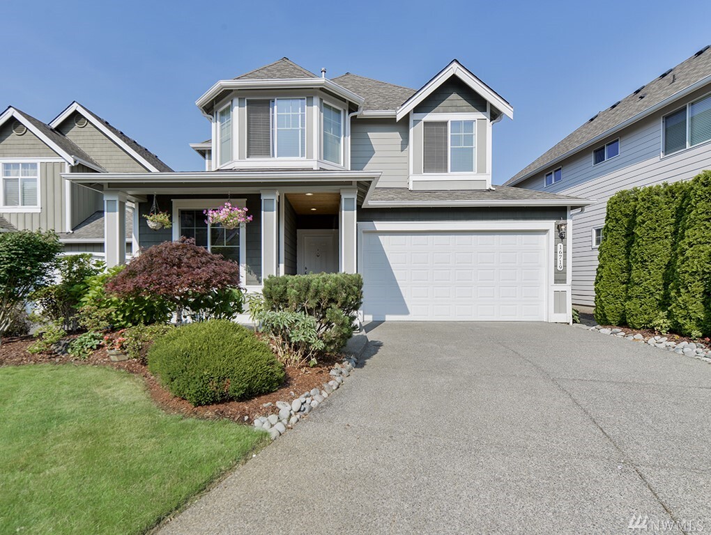 Property Photo: 16719 166th Place SE WA 98058