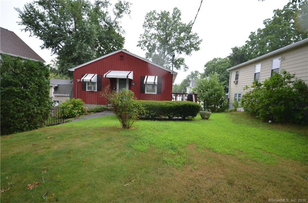 Property Photo: 25 Wheeler Terrace CT 06614