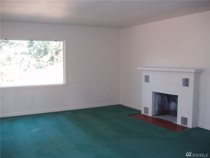 Property Photo:  3706 48th St E  WA 98443 