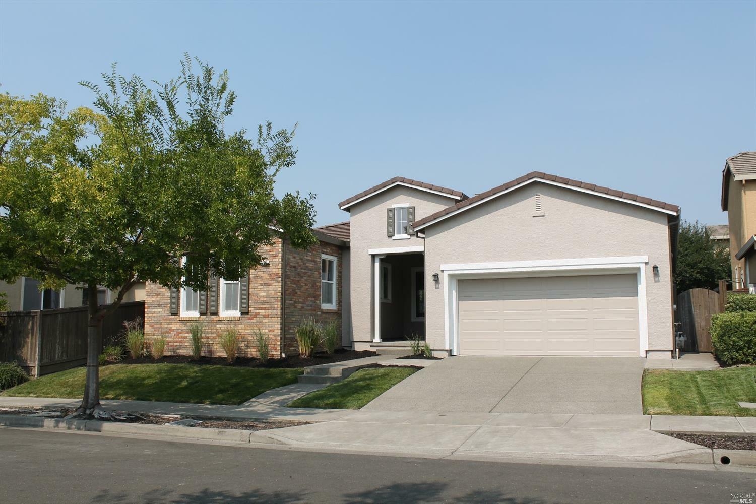 Property Photo:  672 Chardonnay Place  CA 95492 