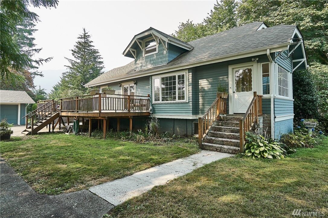 Property Photo:  1225 NW 14th Street  WA 98045 