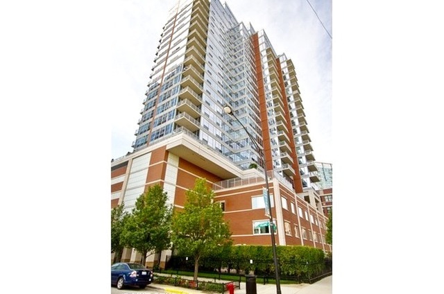 Property Photo: 1600 S Prairie Avenue 1004 IL 60616