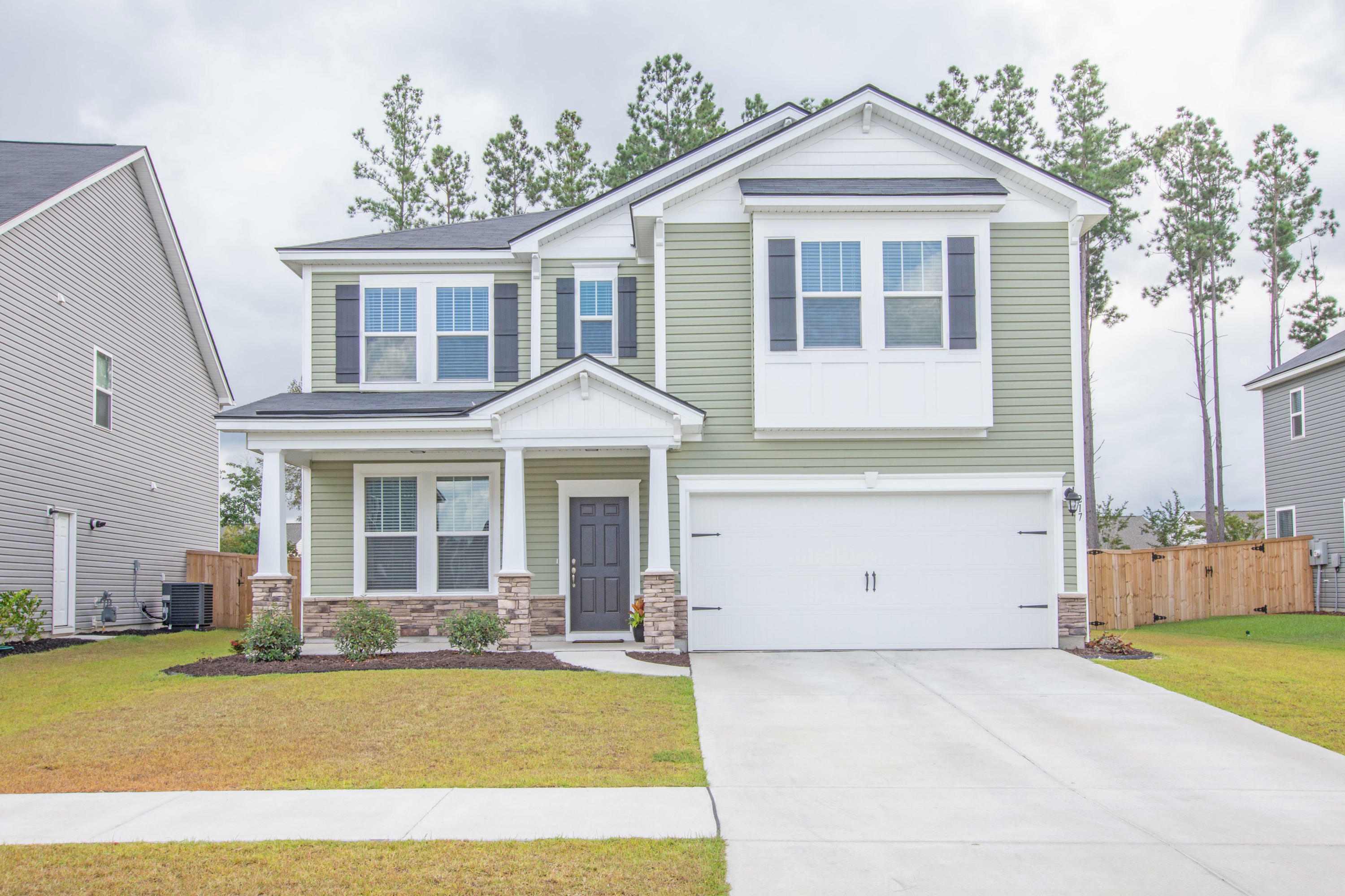 Property Photo: 217 Basket Grass Lane SC 29486