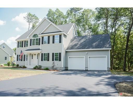 Property Photo:  2 Ledge Rd  MA 01863 