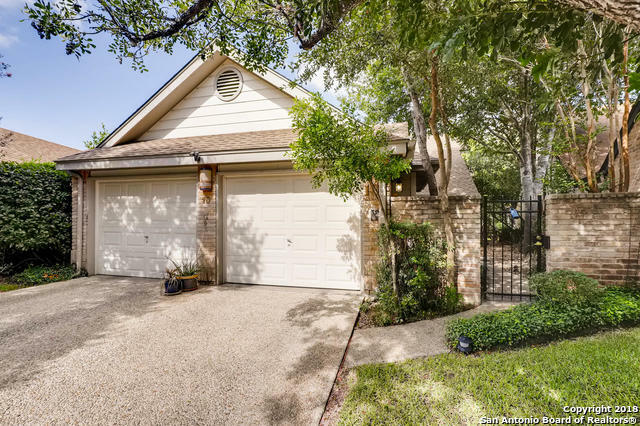 Property Photo:  16 Courtside Circle  TX 78216 