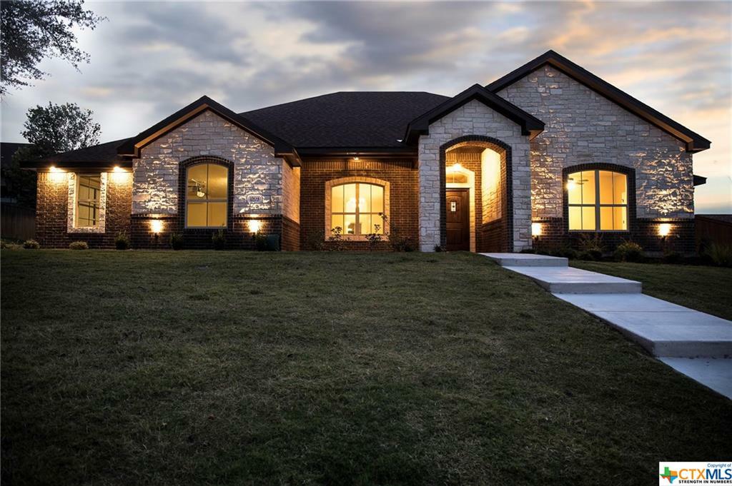 Property Photo:  1504 Harvest Drive  TX 76559 