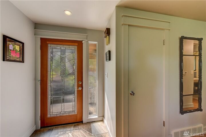 Property Photo:  11544 24th Avenue NE  WA 98125 