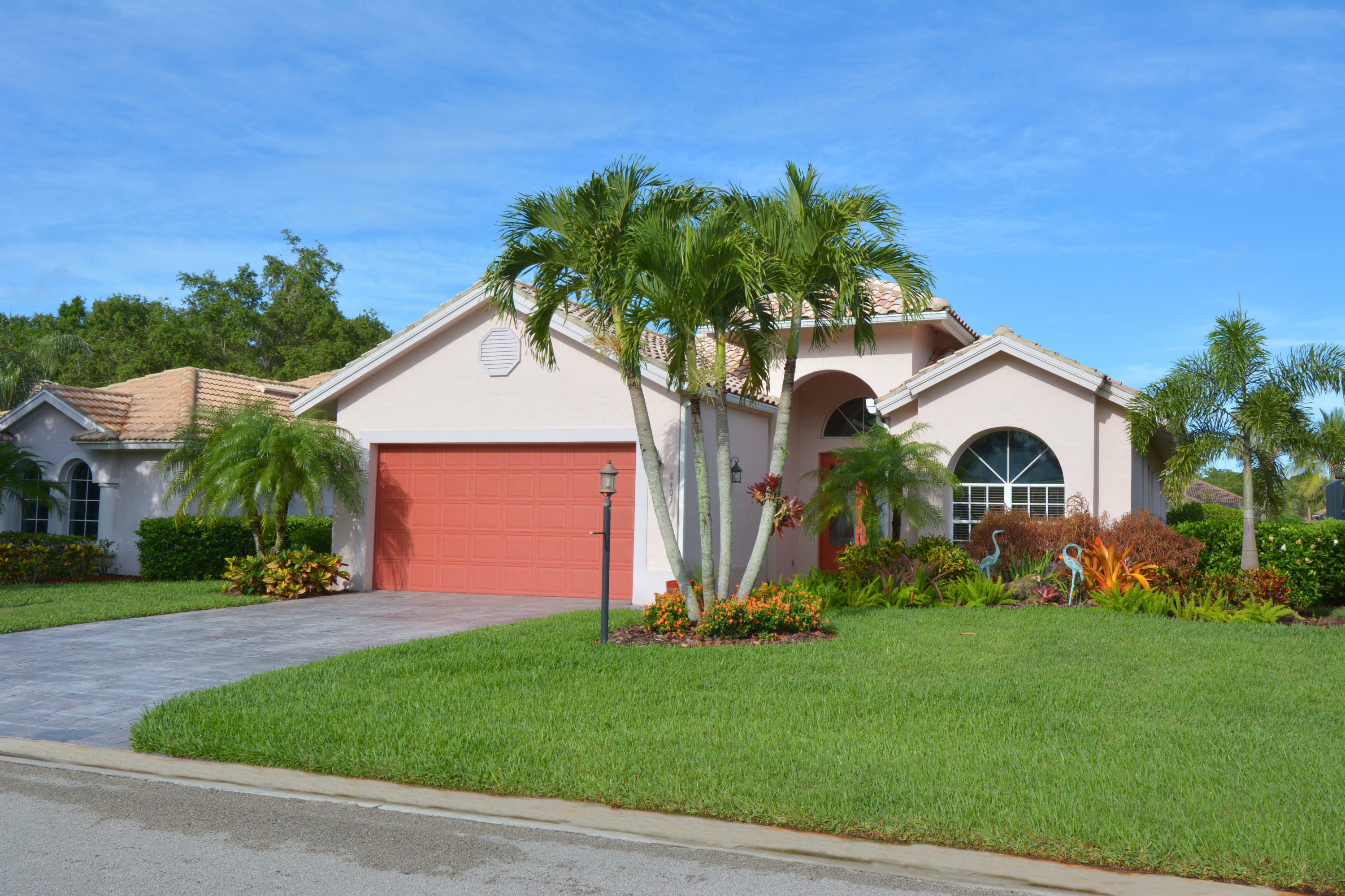 Property Photo:  8401 Belfry Place  FL 34986 