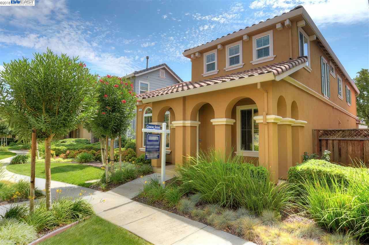 Property Photo:  71 W Brilloso Lane  CA 95391-2027 