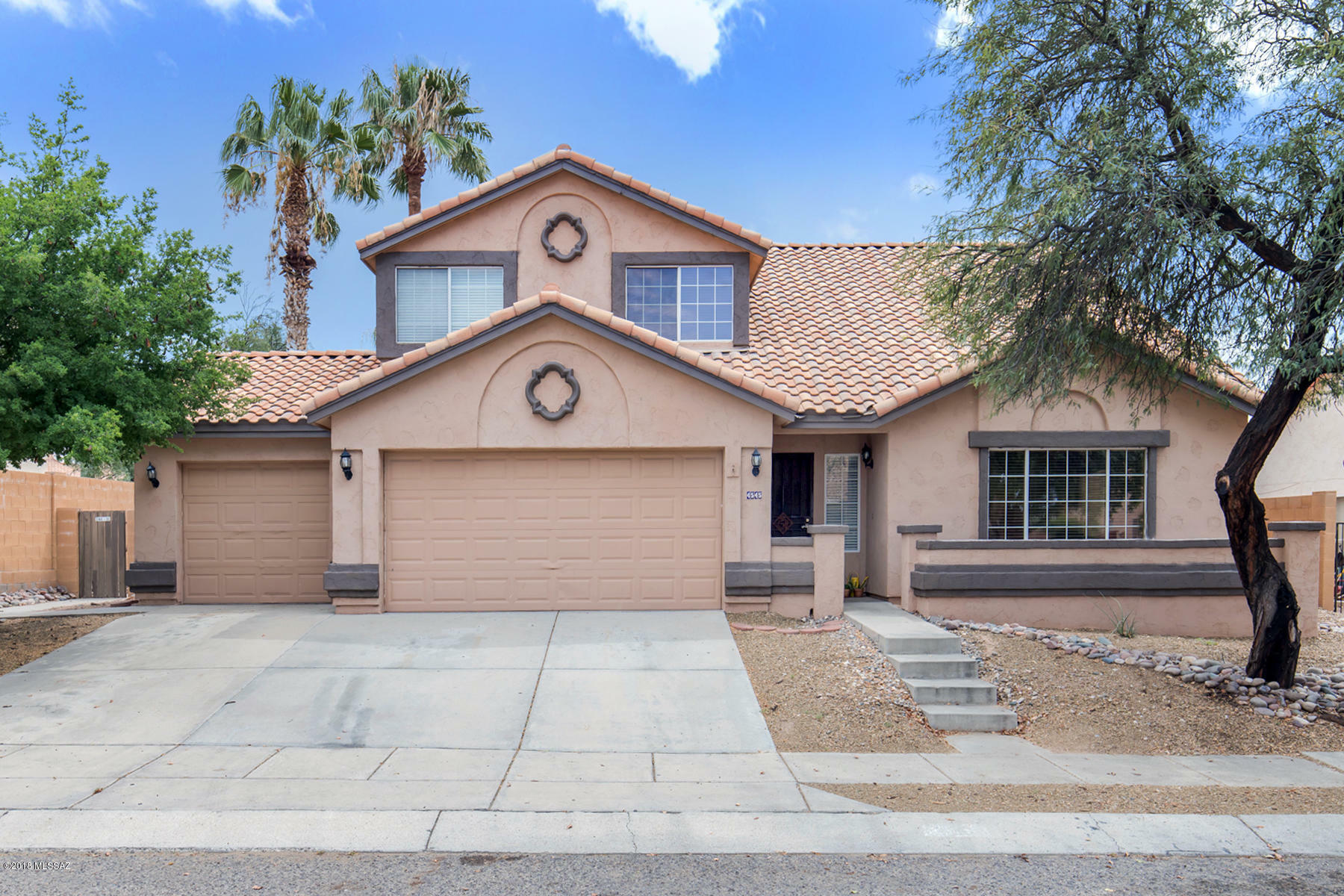 Property Photo: 4545 W Lord Redman Loop AZ 85741