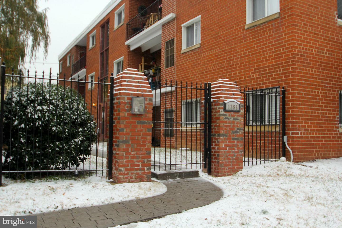 Property Photo:  1386 Bryant Street NE 203  DC 20018 