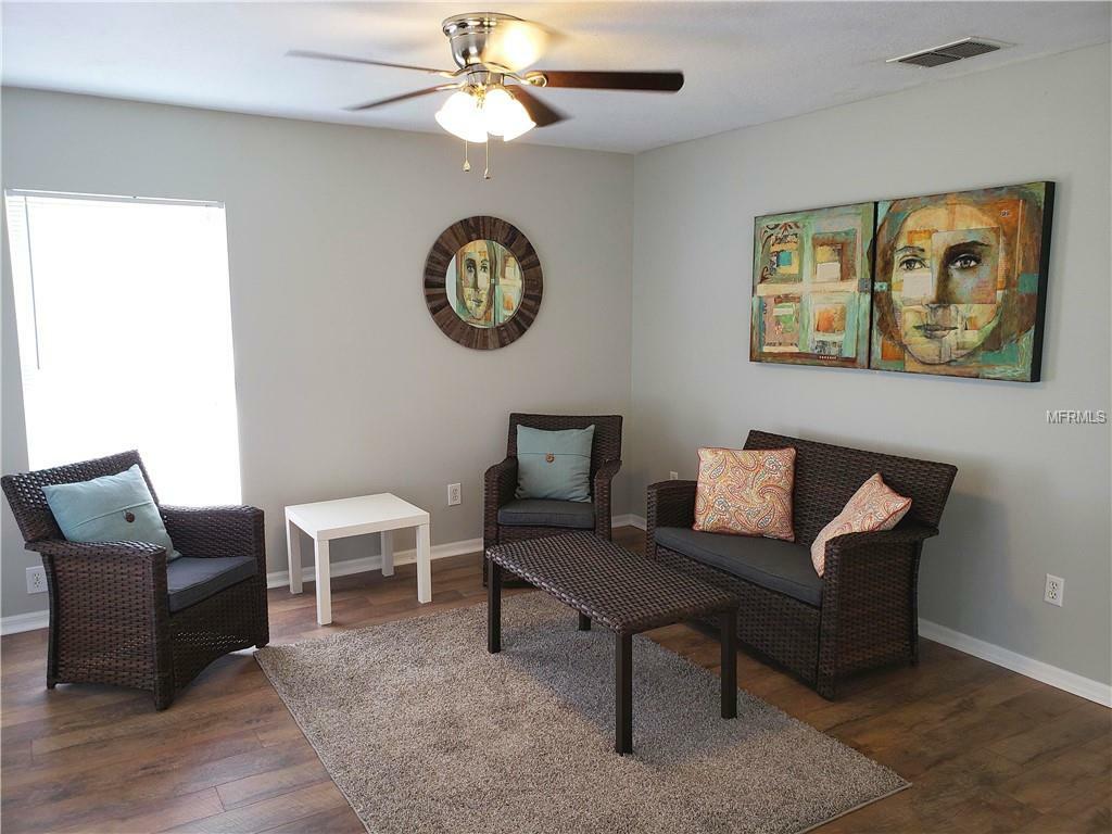 Property Photo:  2412 S Maple Avenue  FL 32771 