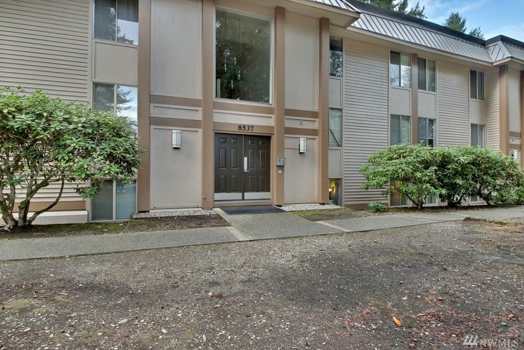 Property Photo:  8537 Zircon Dr SW D-67  WA 98498 