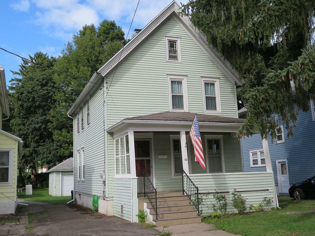 Property Photo:  42 Spring Forest Avenue  NY 13905 