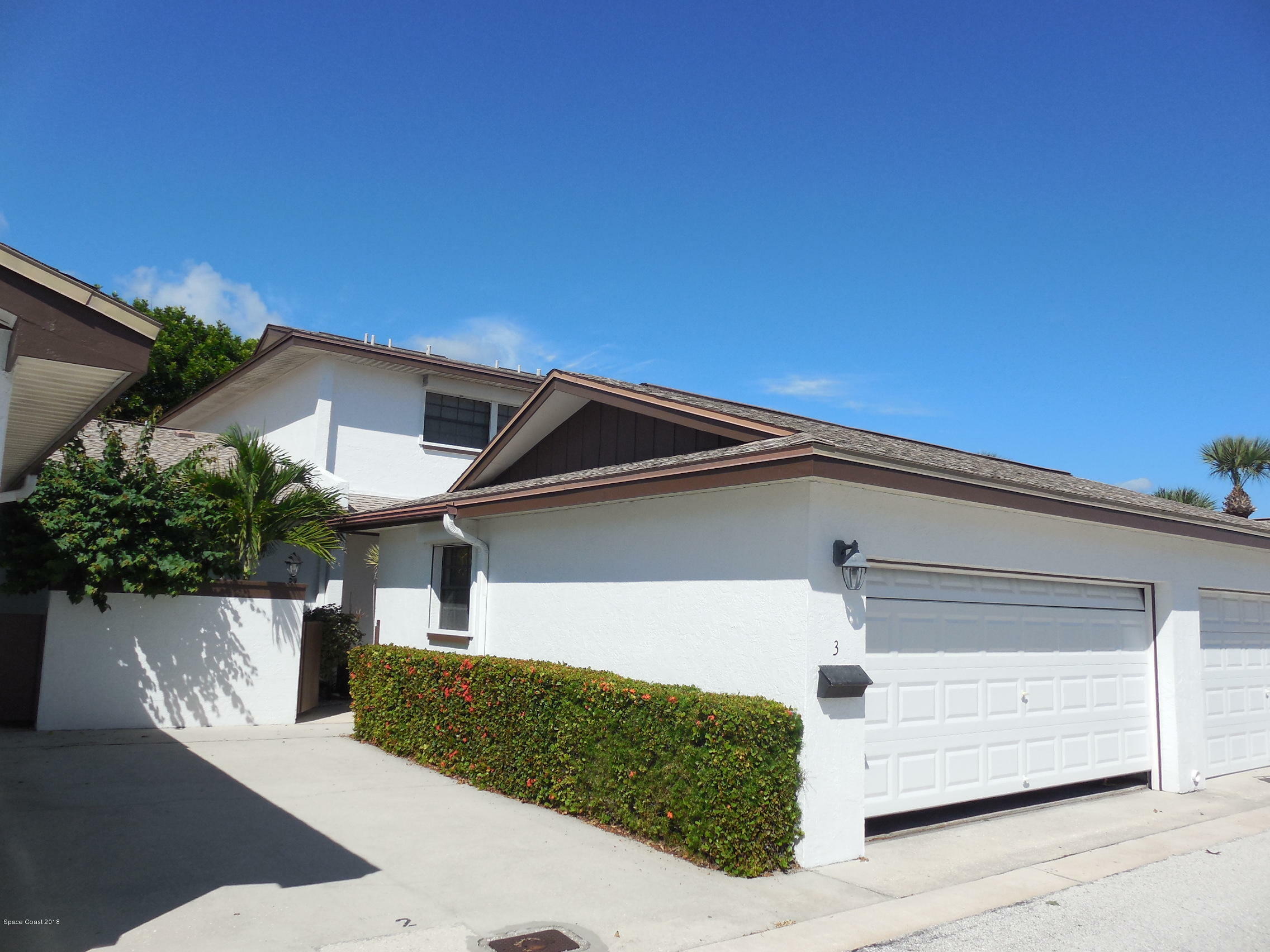 Property Photo:  290 Paradise Boulevard 3  FL 32903 