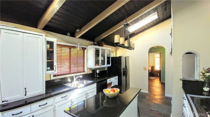 Property Photo:  14078 Pioneer Wy SE  WA 98359 