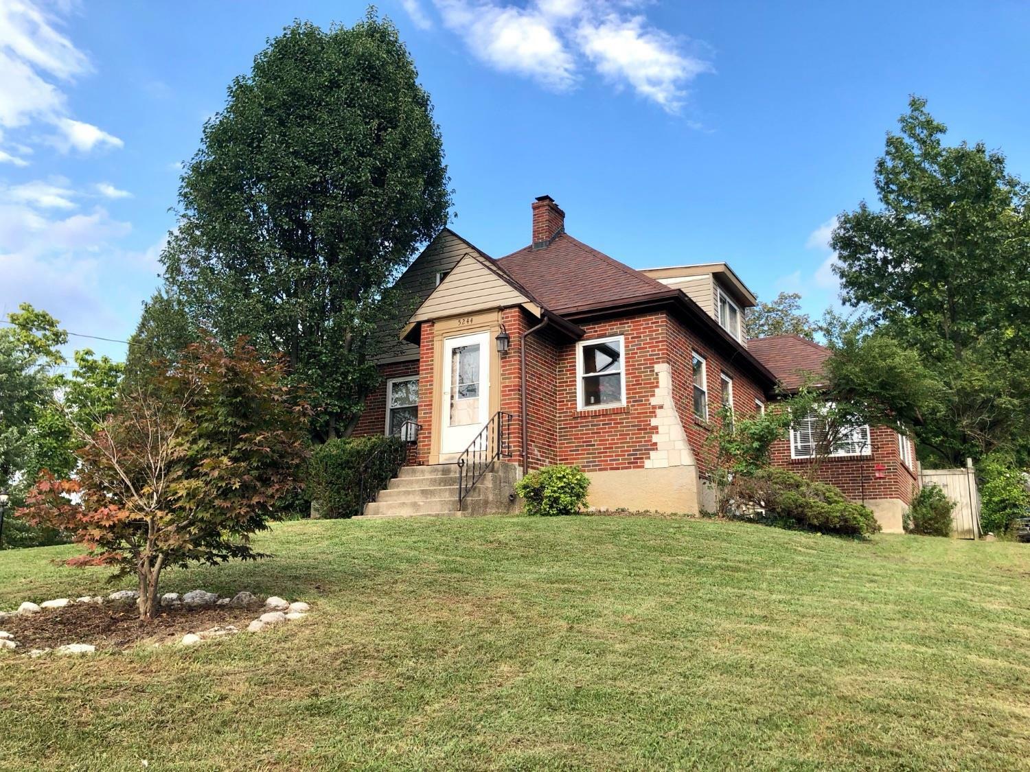 Property Photo: 5244 Arrow Avenue OH 45247