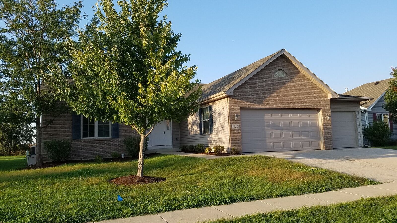 Property Photo: 1950 Burnett Drive IL 61008