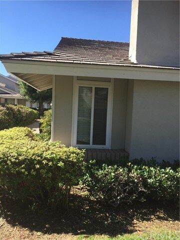 Property Photo: 30 Cresthaven 25 CA 92604