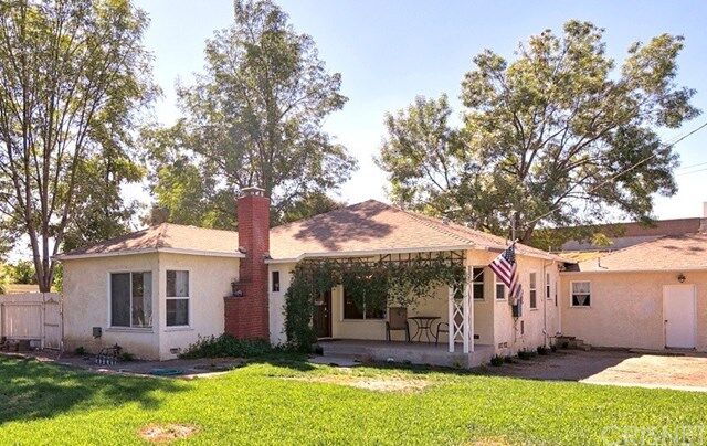 Property Photo:  10850 Foothill Boulevard  CA 91342 