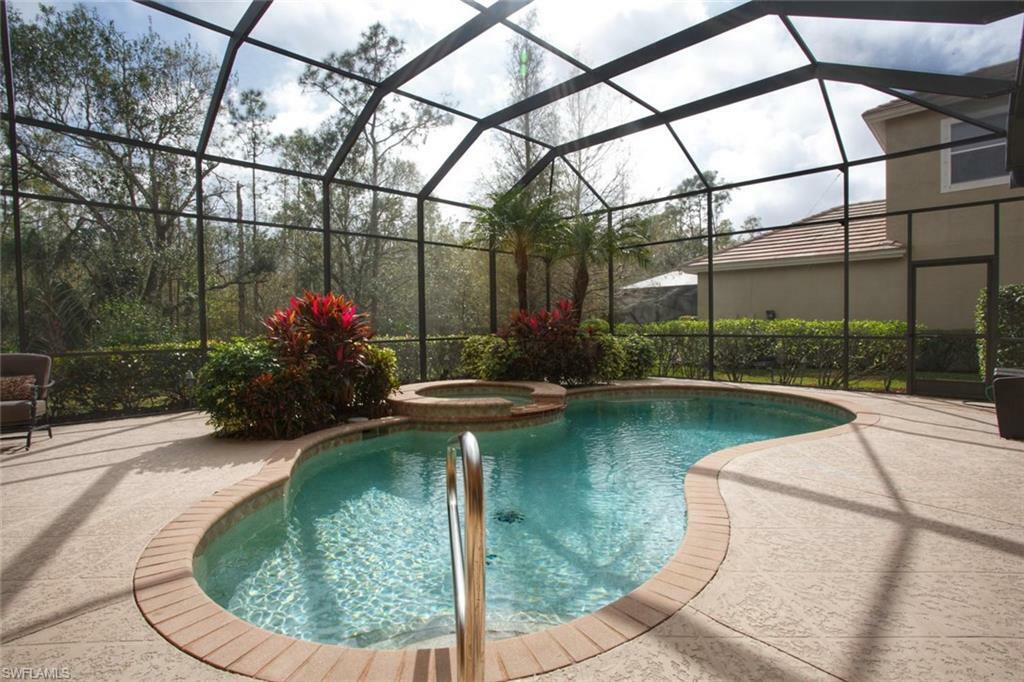 Property Photo:  7400 Heritage Palms Estates Drive  FL 33966 