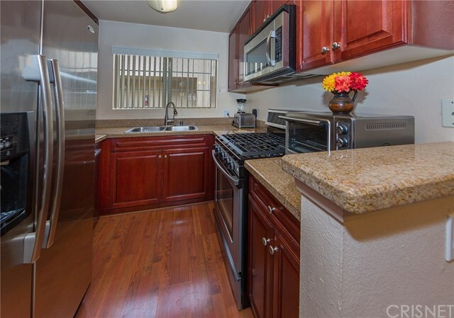 Property Photo: 5500 Owensmouth Avenue 329 CA 91367
