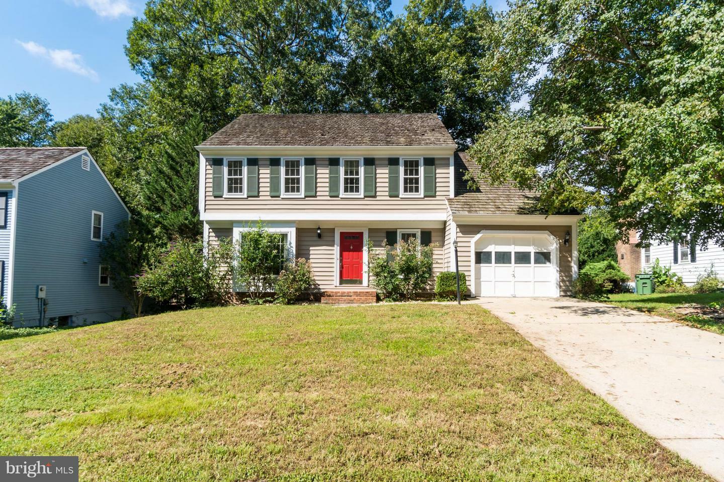 Property Photo:  11602 Brookway Court  VA 22192 